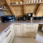 Chez Laetitia & Matthieu דירה